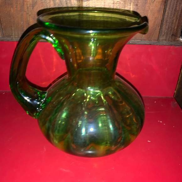 Beautiful Green Glass Pitcher - Picture 4 of 6